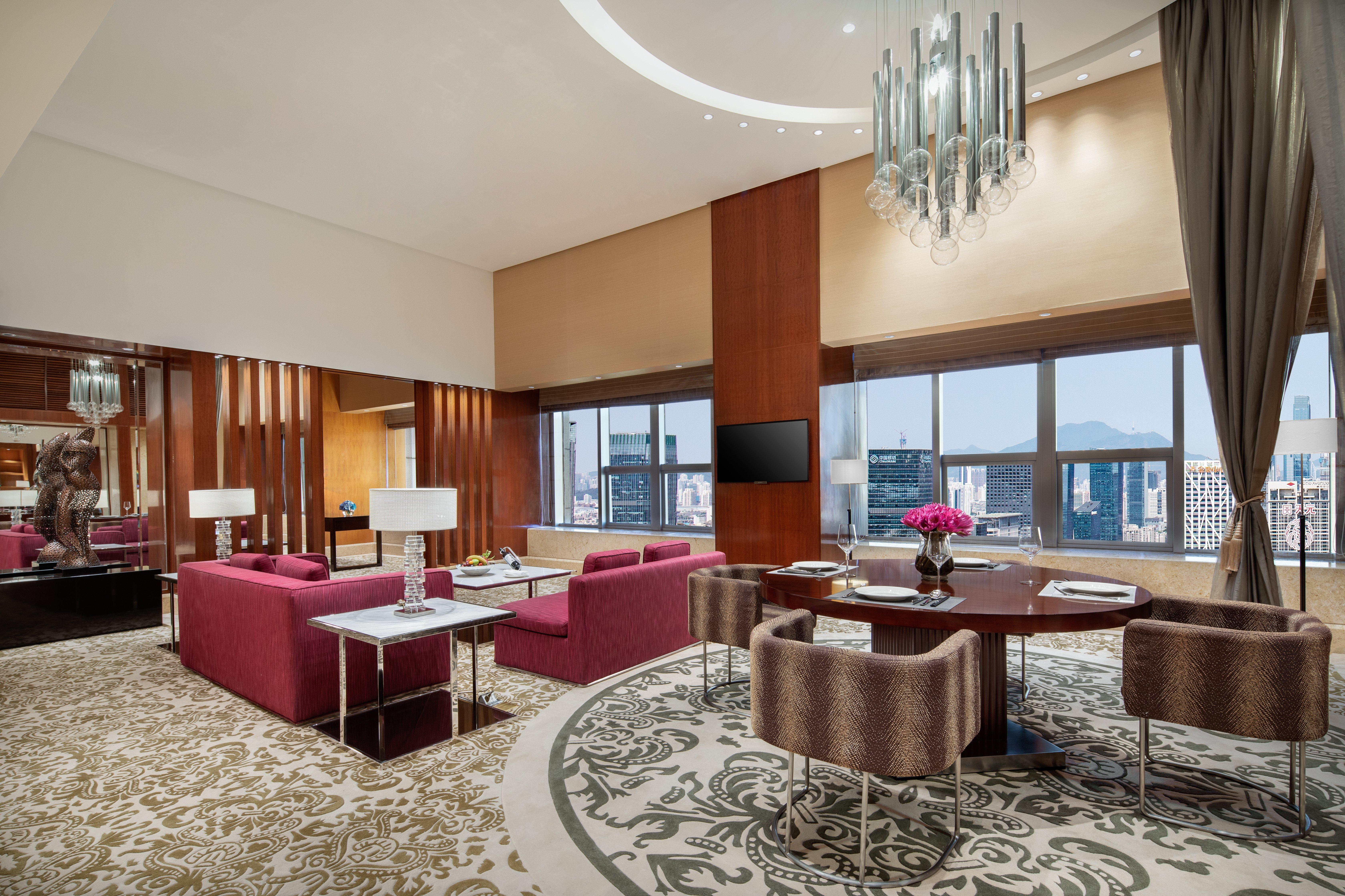 โรงแรม Crowne Plaza Futian, Near To Convention&exhibition Centre, Stock Exchange And Civic Center, Outdoor Heated Pool เซินเจิ้น
