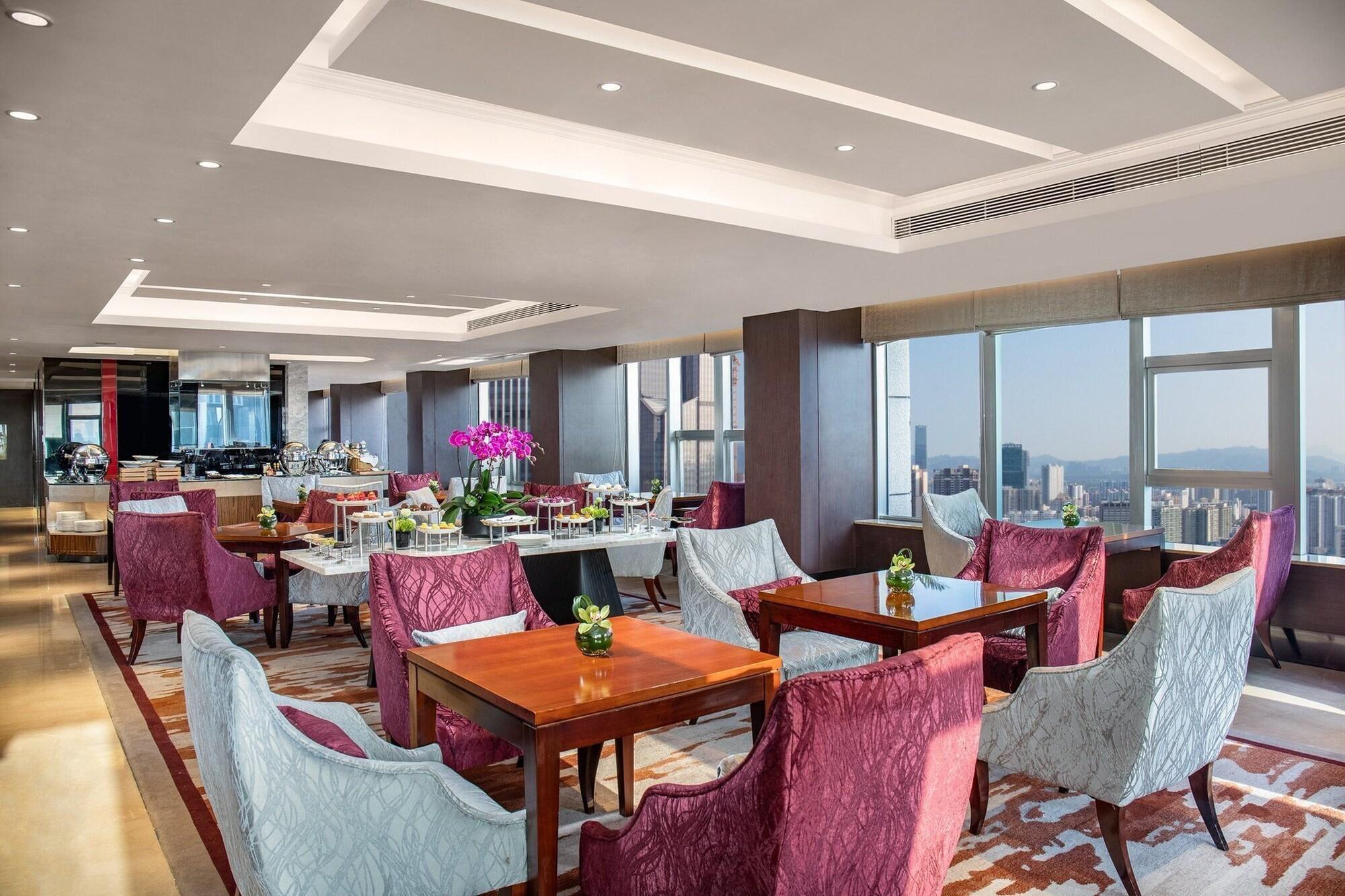 Crowne Plaza Futian, Near To Convention&exhibition Centre, Stock Exchange And Civic Center, Outdoor Heated Pool โรงแรม 5*