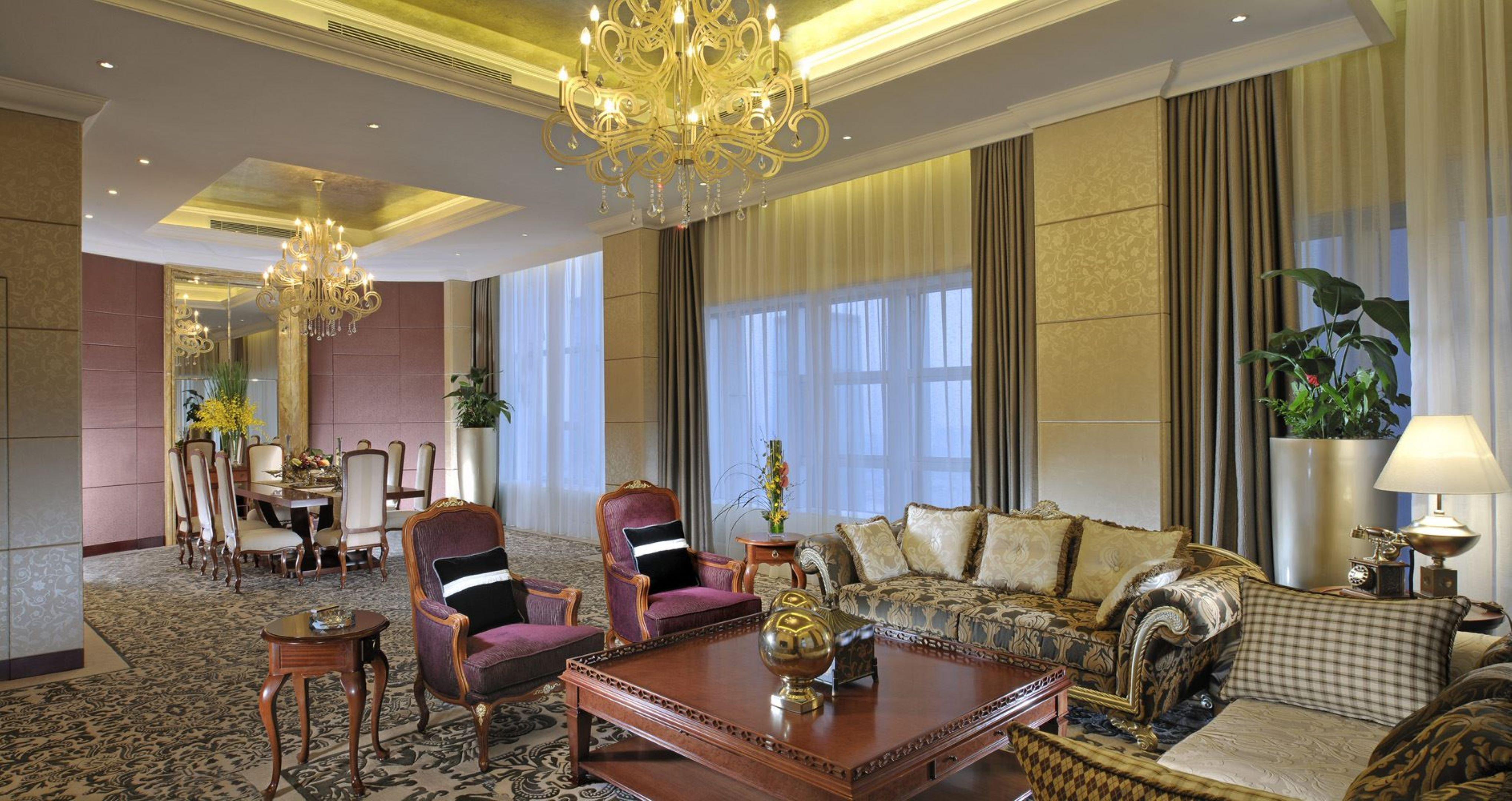 Crowne Plaza Futian, Near To Convention&exhibition Centre, Stock Exchange And Civic Center, Outdoor Heated Pool 5*